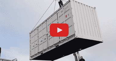 déchargement container open side 20 pieds blanc avec bras de grue sur camion